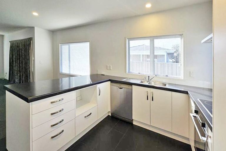 Photo of property in 9 Cornwall Road, Taradale, Napier, 4112