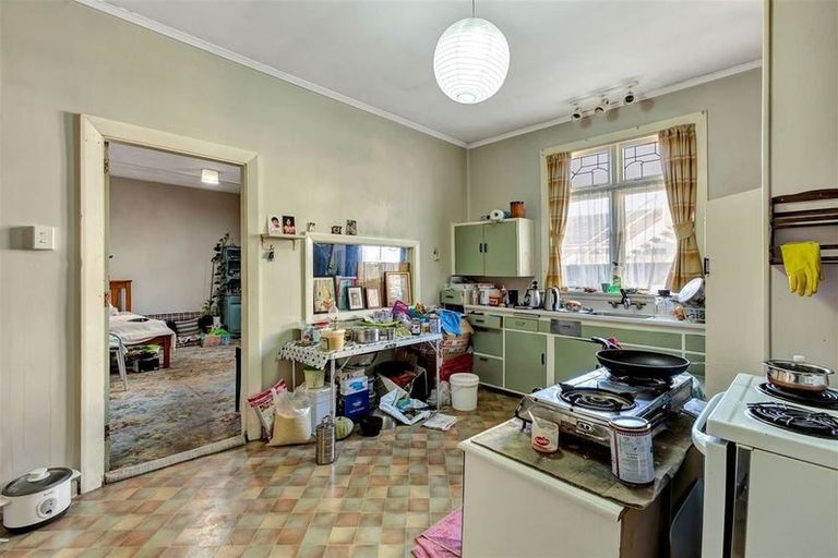 Photo of property in 48 North Avon Road, Richmond, Christchurch, 8013