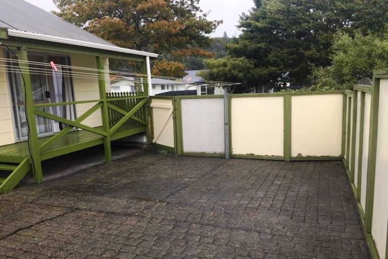 Photo of property in 1/23 Gemstone Drive, Birchville, Upper Hutt, 5018