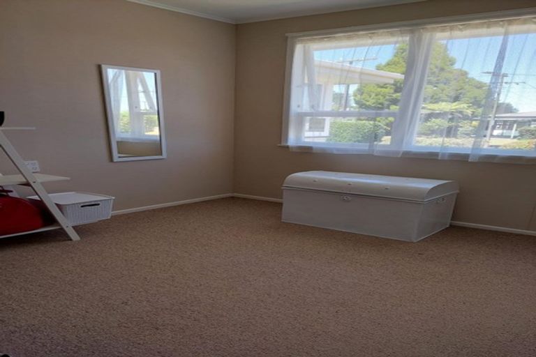 Photo of property in 3 Gwendoline Place, Glenview, Hamilton, 3206