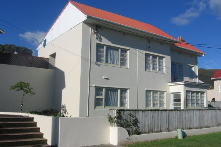 Photo of property in 44-46 Collingwood Street, Waterloo, Lower Hutt, 5011