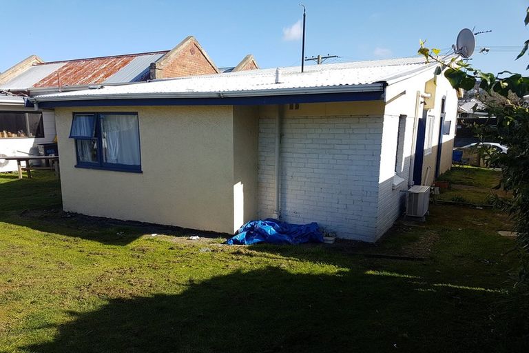 Photo of property in 3 Hyde Street, North Dunedin, Dunedin, 9016