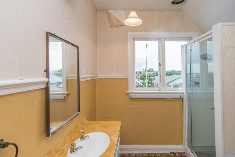 Photo of property in 42 Oxford Street, West End, Timaru, 7910