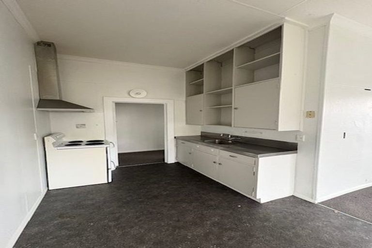 Photo of property in 109 Russell Street, Palmerston North, 4414