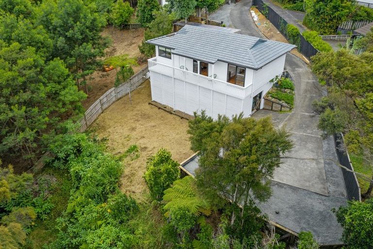 Photo of property in 112 Spinella Drive, Bayview, Auckland, 0629