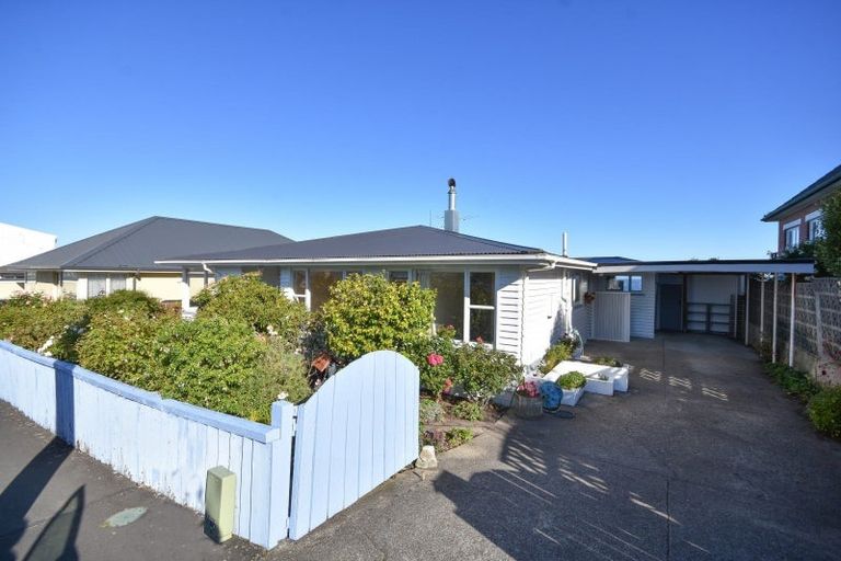 Photo of property in 55 Cliffs Road, Saint Clair, Dunedin, 9012