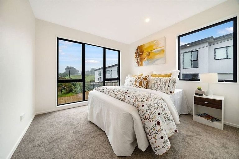 Photo of property in 4/103 Portage Road, New Lynn, Auckland, 0600