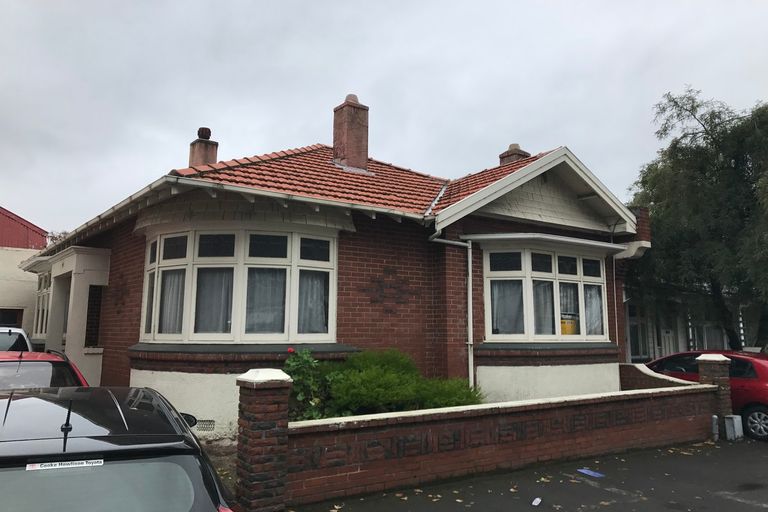 Photo of property in 99 Frederick Street, North Dunedin, Dunedin, 9016