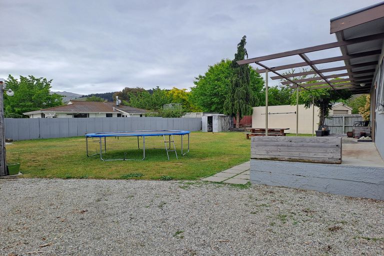 Photo of property in 12 Waldron Place, Clyde, 9330