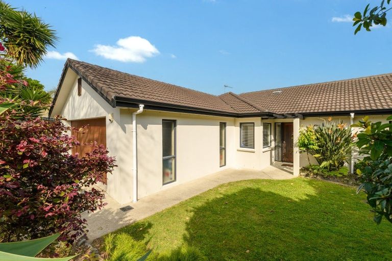 Photo of property in 54 Village Park Drive, Welcome Bay, Tauranga, 3112
