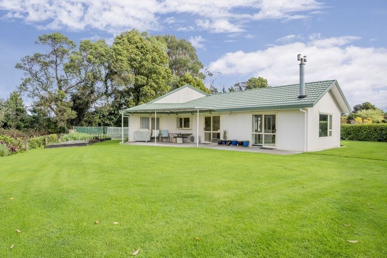 Photo of property in 6 Riveredge Terrace, Ohau, Levin, 5570