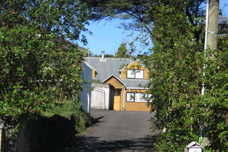 Photo of property in 1/4 Konini Road, Titirangi, Auckland, 0604