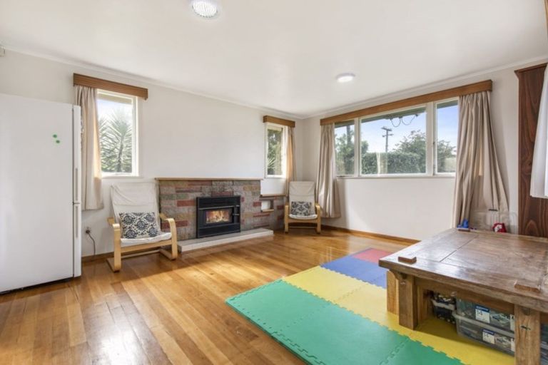 Photo of property in 4 Viola Place, Papakura, 2110