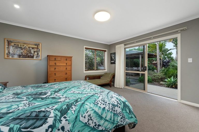 Photo of property in 24 Oreti Crescent, Papamoa Beach, Papamoa, 3118