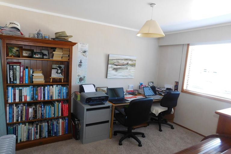 Photo of property in 6 Ross Street, Opua, 0200