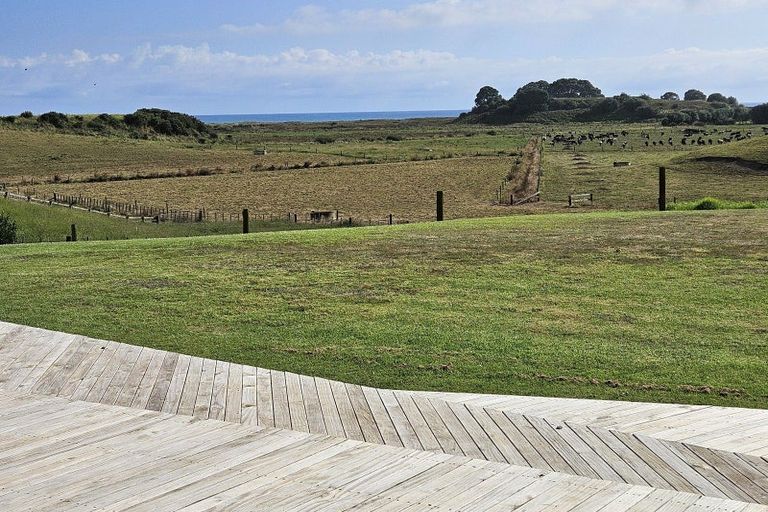 Photo of property in 2155c State Highway 2, Pukehina, 3186