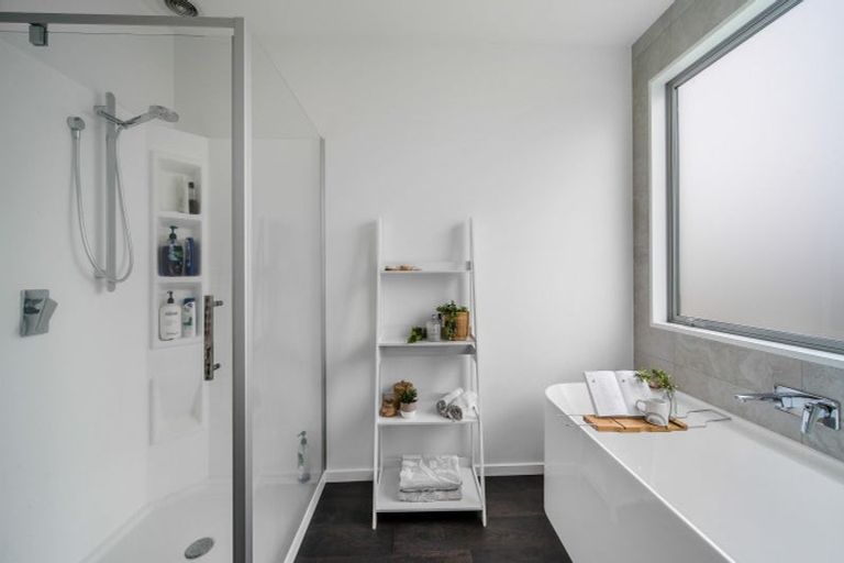 Photo of property in 2 Guyon Street, Marshland, Christchurch, 8083