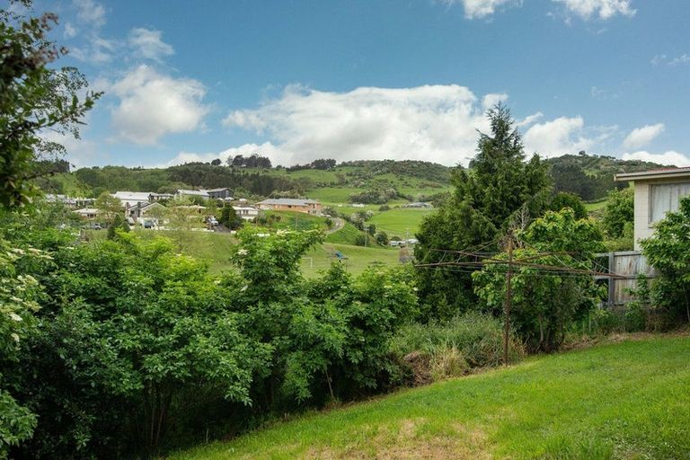 Photo of property in 6 Weir Street, Green Island, Dunedin, 9018