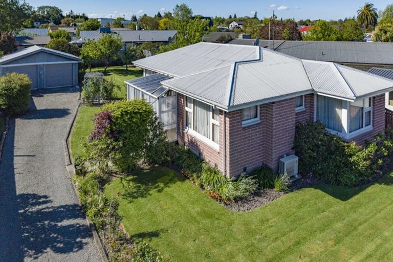 Photo of property in 10 Palmer Street, Rangiora, 7400