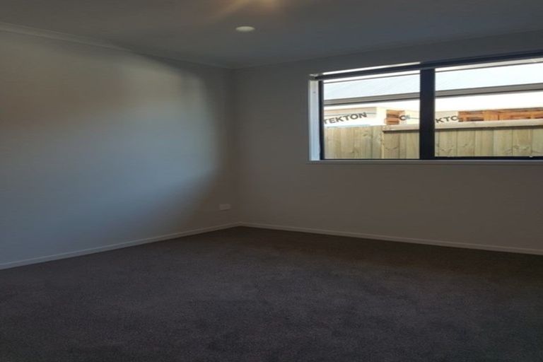 Photo of property in 33 Fontana Street, Papamoa, 3118