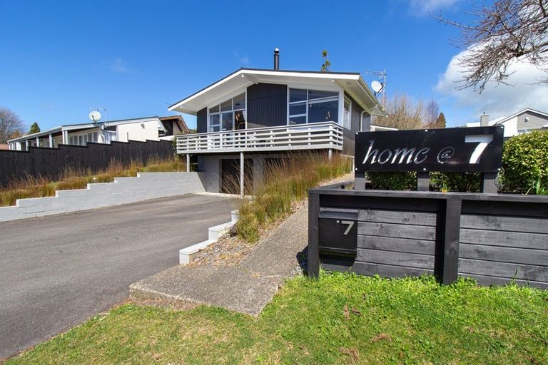 Photo of property in 7 Wychwood Crescent, Springfield, Rotorua, 3015