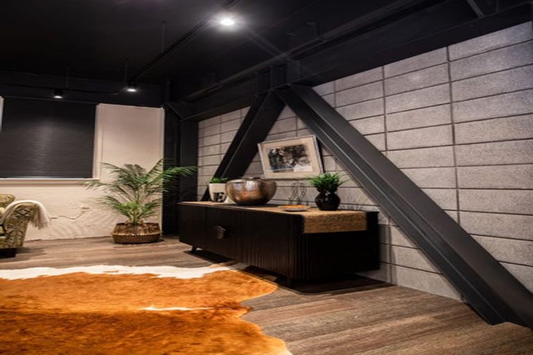 Photo of property in 127 Saint Aubyn Street, New Plymouth, 4310