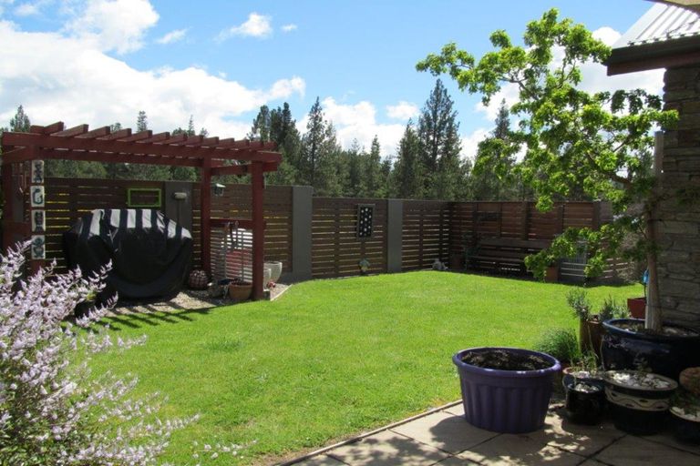 Photo of property in 35 Larch Crescent, Alexandra, 9320