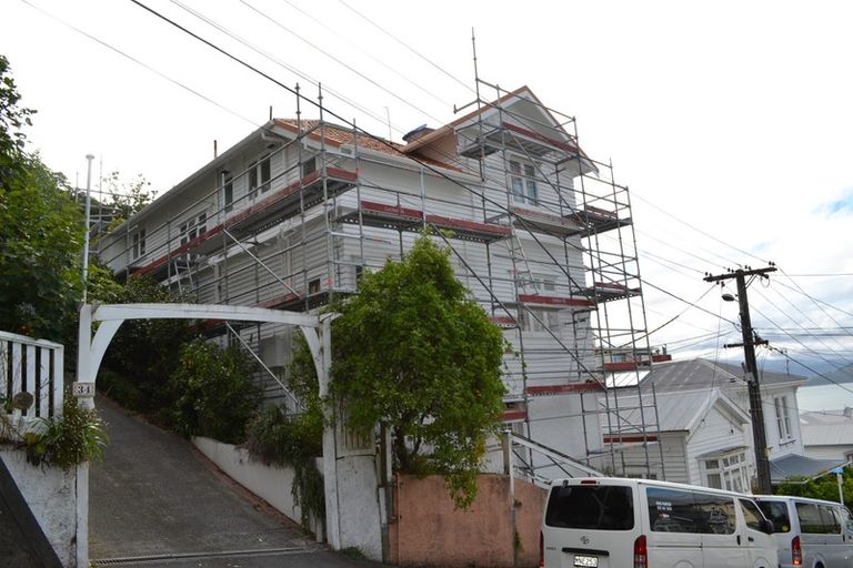 Photo of property in 30 Newman Terrace, Thorndon, Wellington, 6011