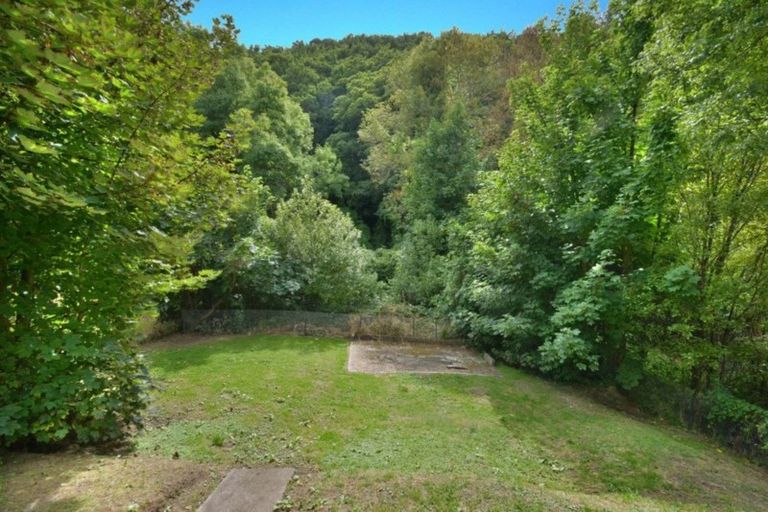 Photo of property in 59 Glen Road, Mornington, Dunedin, 9011