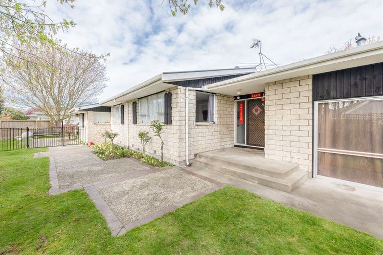 Photo of property in 7 Gibson Drive, Hornby, Christchurch, 8042