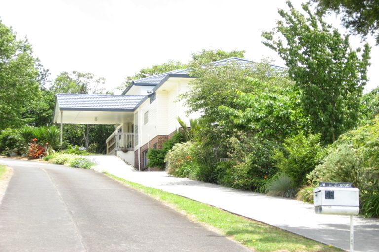 Photo of property in 93 Anzac Road, Pukekohe, 2120