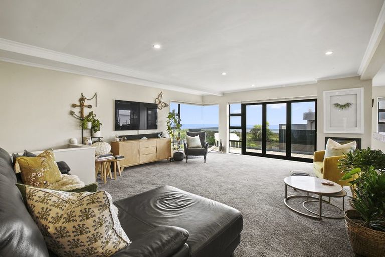 Photo of property in 3/23a Hamblyn Street, Strandon, New Plymouth, 4312