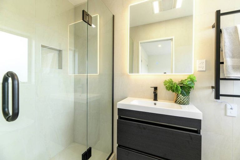 Photo of property in 39b Maugham Drive, Bucklands Beach, Auckland, 2014