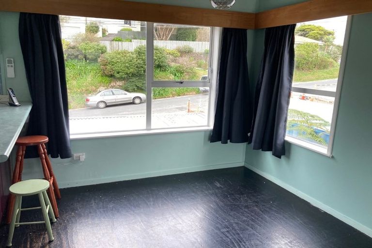 Photo of property in 48-50 Chesterton Street, Johnsonville, Wellington, 6037