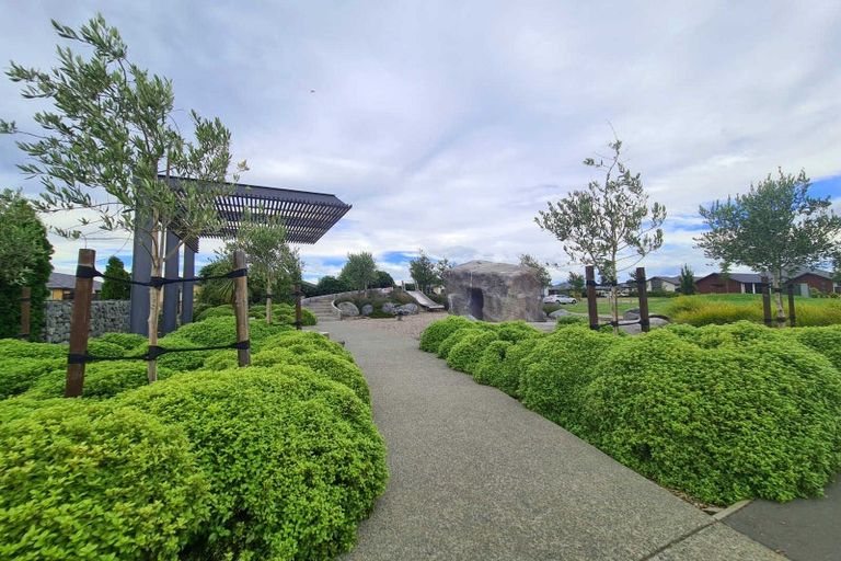 Photo of property in 16 Wallingford Crescent, Rolleston, 7615