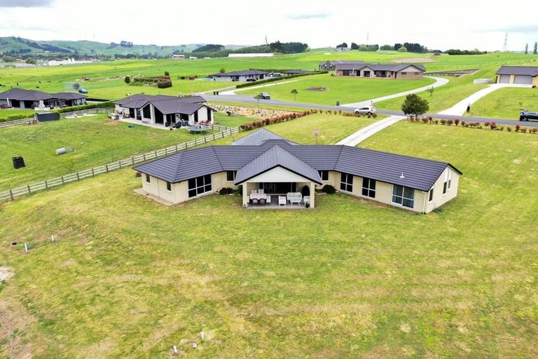 Photo of property in 49 Broad Oaks Road, Morrinsville, 3375