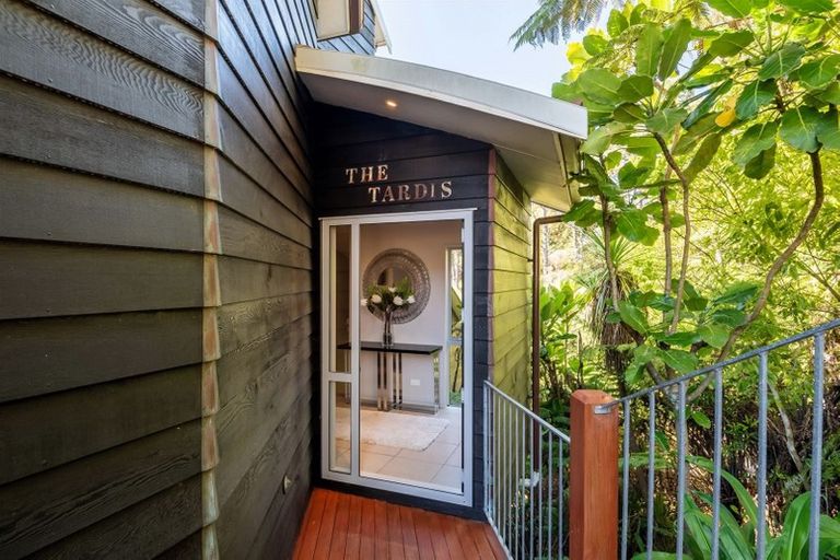 Photo of property in 195b Browns Bay Road, Browns Bay, Auckland, 0630