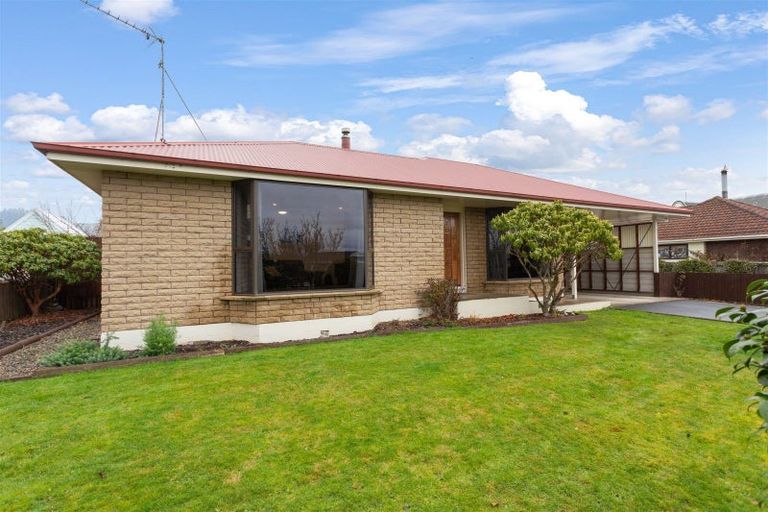Photo of property in 132 Hagart-alexander Drive, Mosgiel, 9024