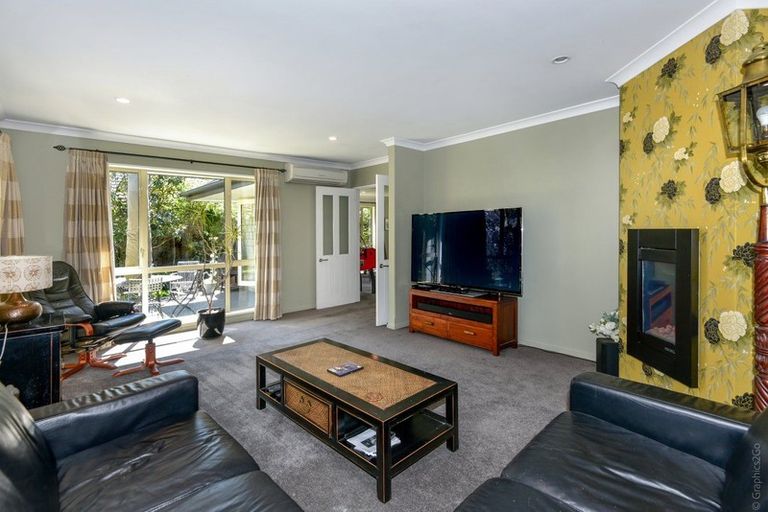 Photo of property in 17 Pollock Place, Rolleston, 7614