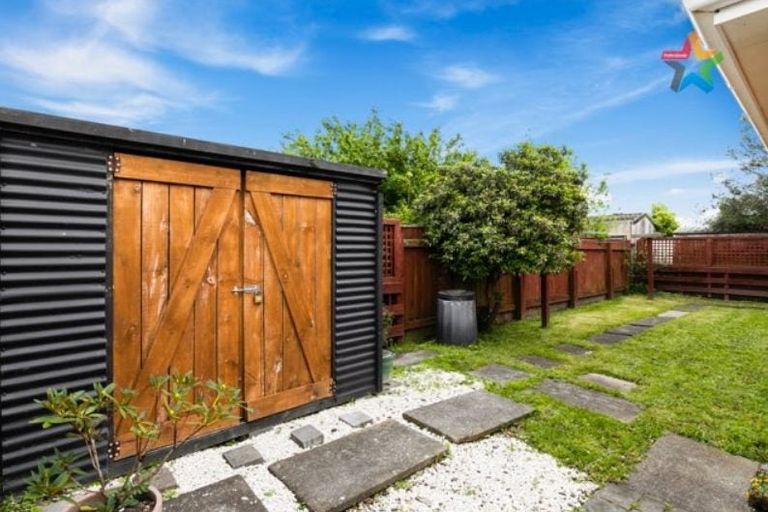 Photo of property in 50a Dyer Street, Epuni, Lower Hutt, 5011