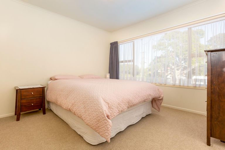 Photo of property in 34 Rothery Road, Hillpark, Auckland, 2102