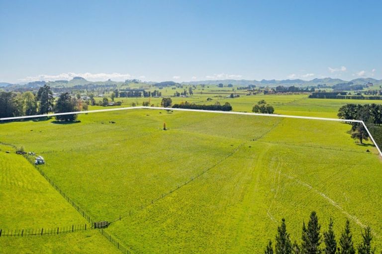 Photo of property in 295 Porangahau Road, Waipukurau, 4282