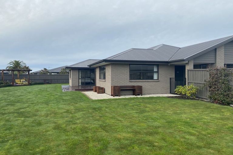Photo of property in 11 Crampton Close, Kaiapoi, 7630