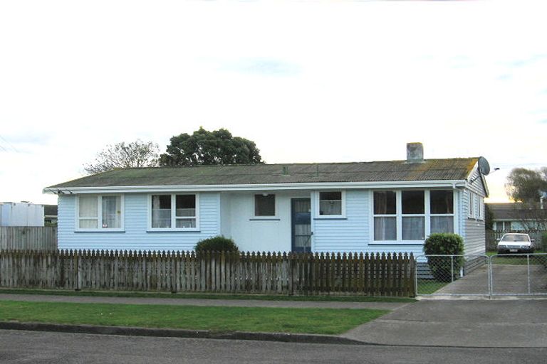 Photo of property in 4 Matai Street, Otaki, 5512