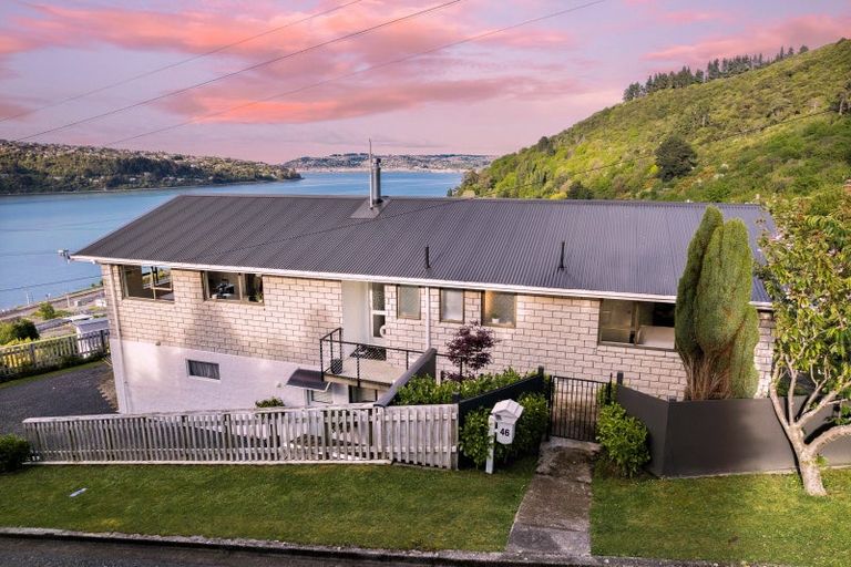 Photo of property in 46 Adderley Terrace, Ravensbourne, Dunedin, 9022