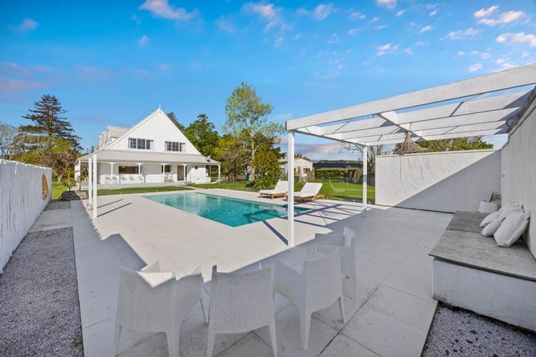 Photo of property in 161 Monument Road, Clevedon, 2582