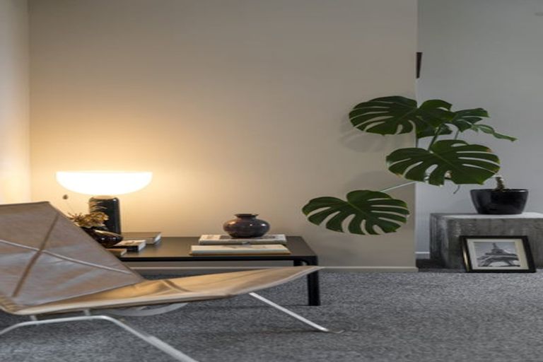 Photo of property in 37 Chorley Avenue, Massey, Auckland, 0614