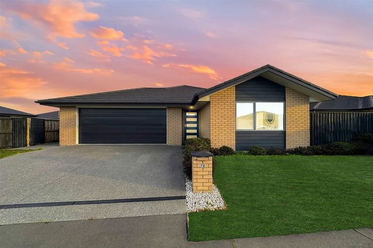 Photo of property in 72 Avanda Avenue, Rolleston, 7615