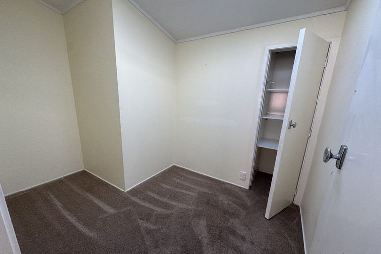 Photo of property in 575 East Coast Road, Browns Bay, Auckland, 0630