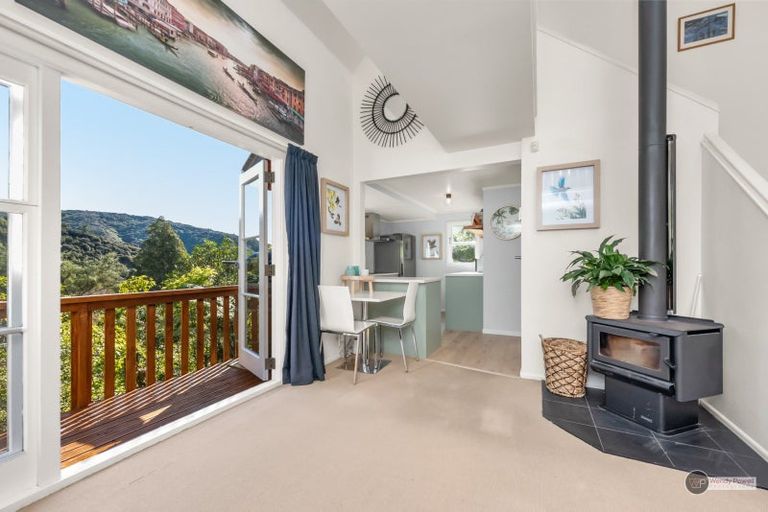 Photo of property in 166 Seddon Street, Naenae, Lower Hutt, 5011